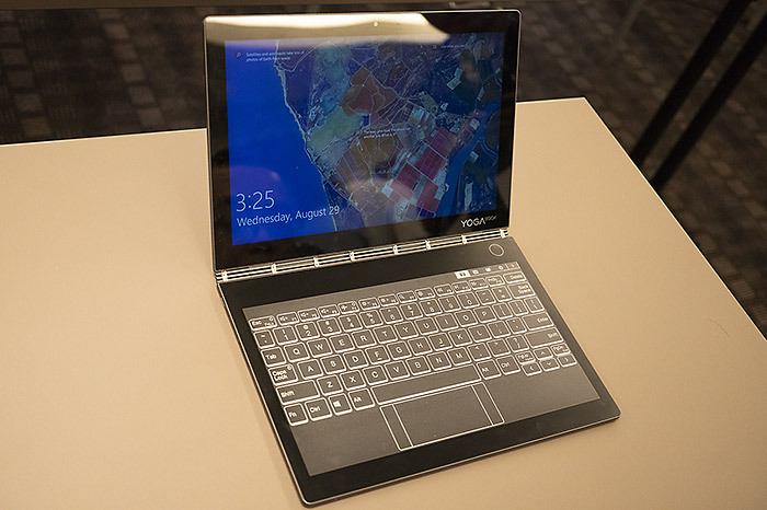t_yogabook_c930_01.jpg