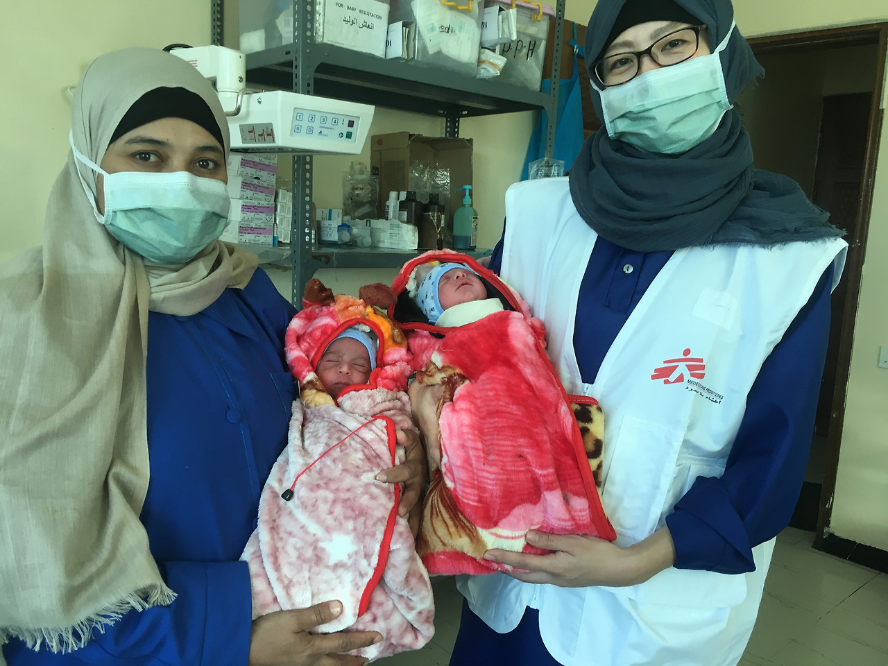 YEMEN twin with MWs 02.jpg