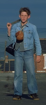 빌리 데님 전신.jpg