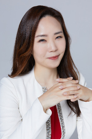 윤영혜_프로필 (2).jpg
