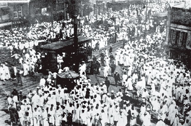 32 6.10 만세운동.jpg