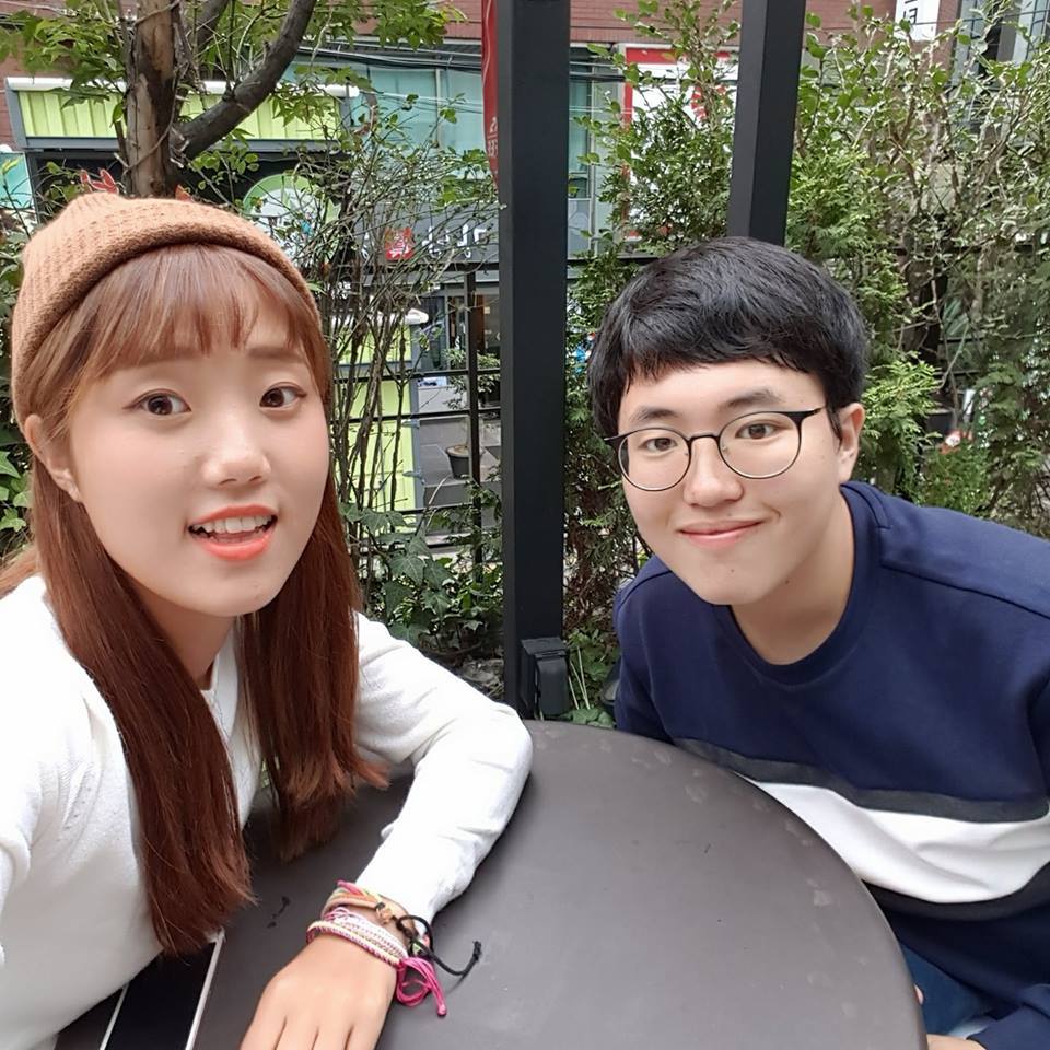 신슬기 작가 2.jpg