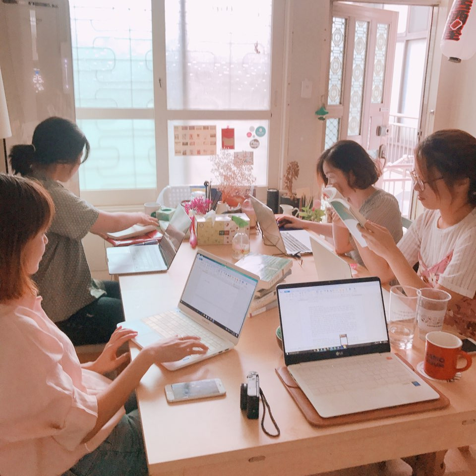 아미가 모임.jpg