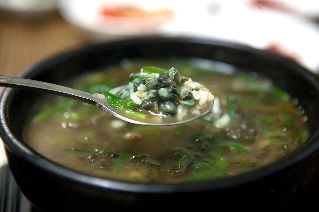 영월7-다슬기 향촌식당1.jpg