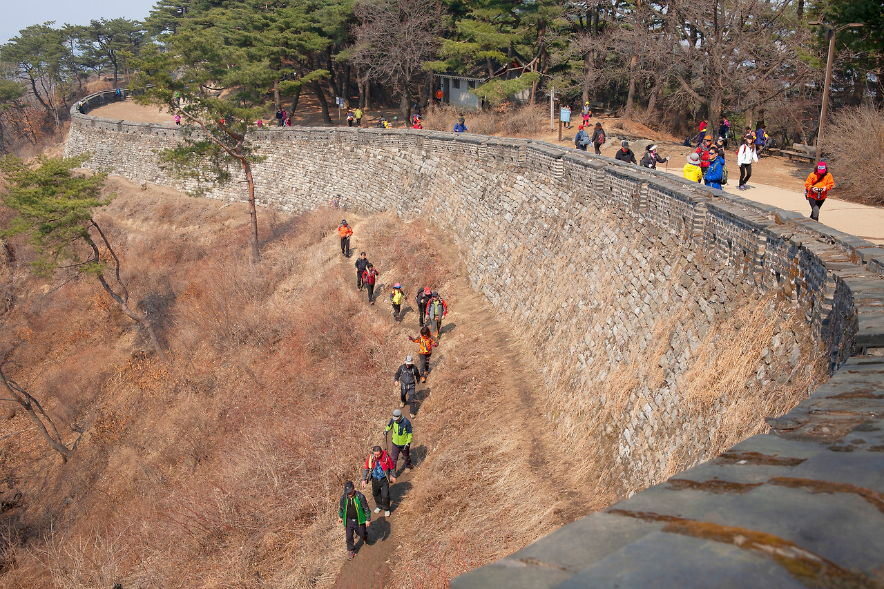 유네스코 세계문화유산인 남한산성은 국내 11번째로 등재되었다.jpg
