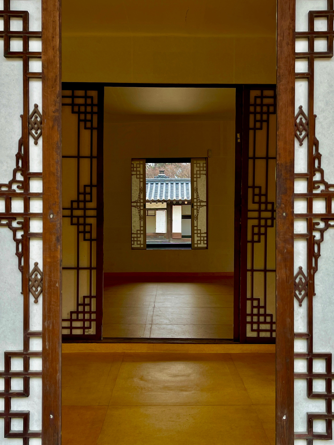 창덕궁 낙선재 창살 문양08.jpg