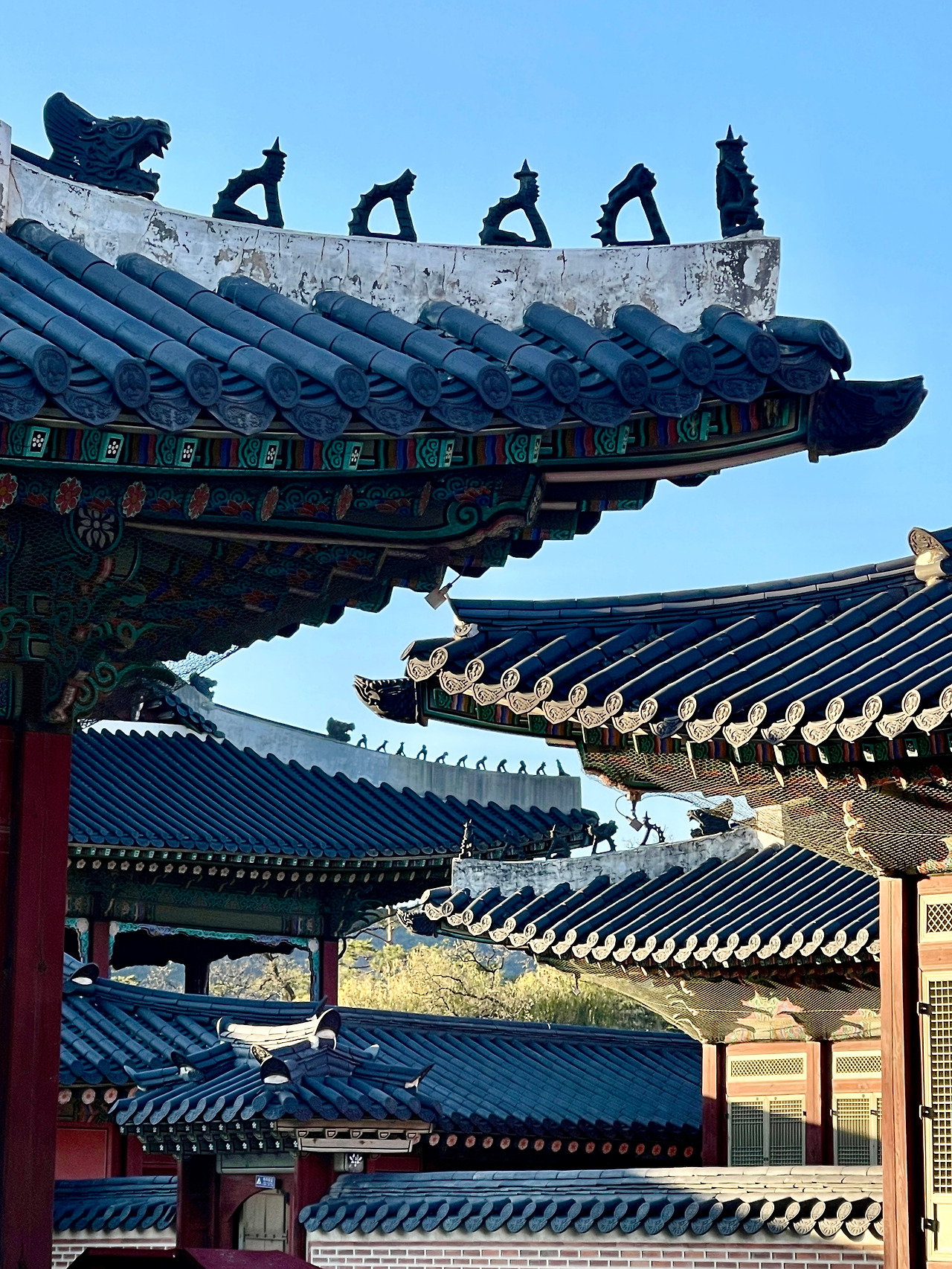 경복궁 강녕전 -> 경회루쪽 잡상 모습 - 4.jpg