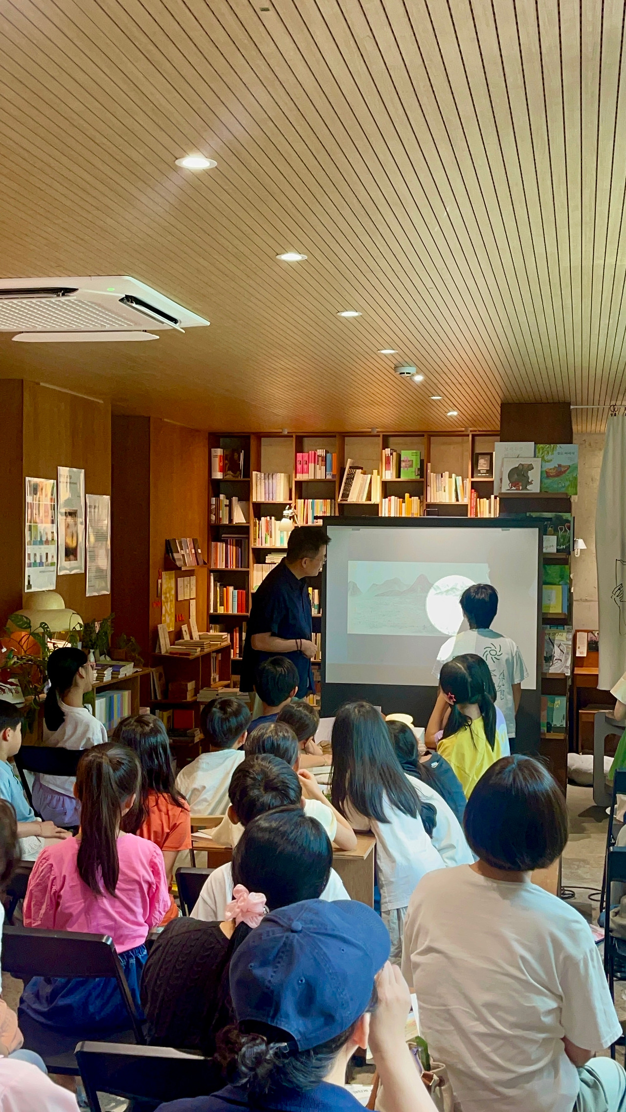 250913토 버찌책방×옛 그림으로 탐험하는 조선의 궁궐 - 27.jpg