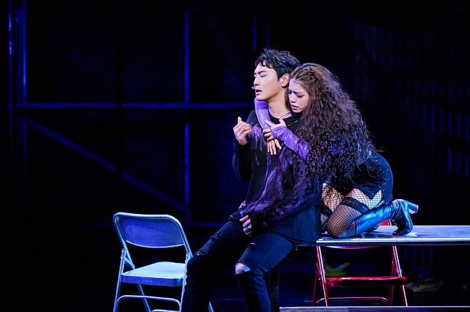 [2023뮤지컬렌트] Another Day_로저(장지후), 미미(김환희).jpg