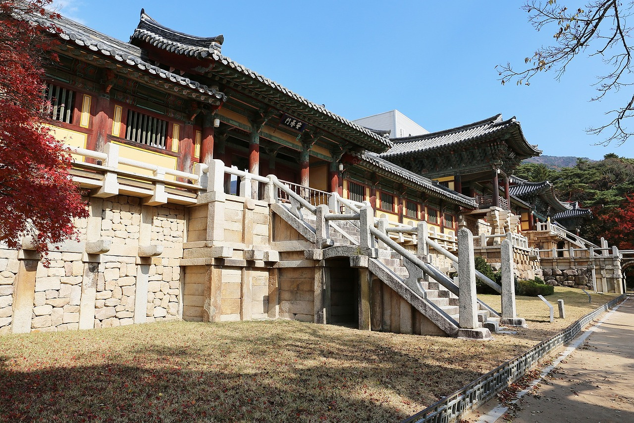the-bulguksa-temple-1398010_1280.jpg