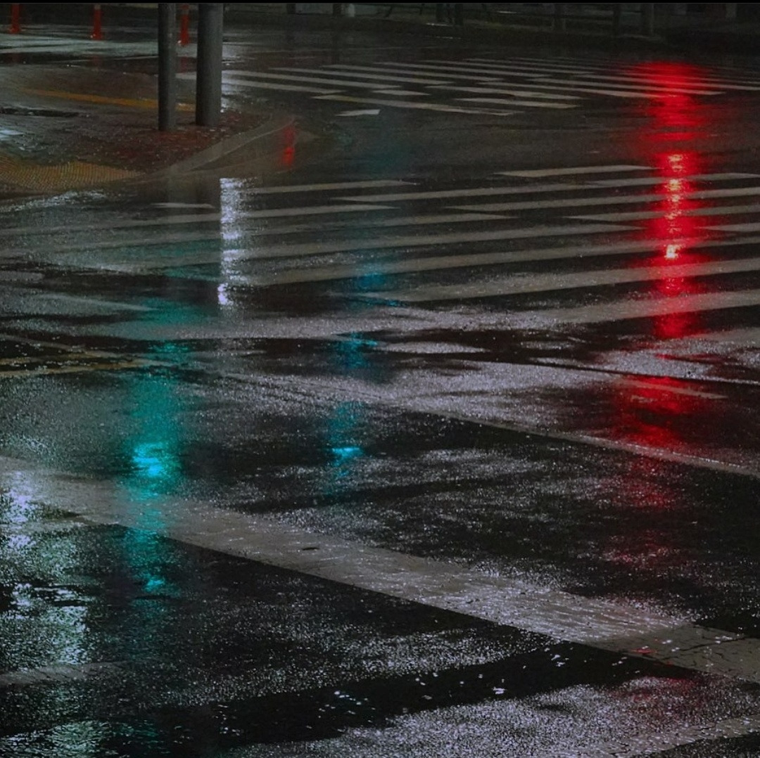 비에 범벅이 돼.jpg