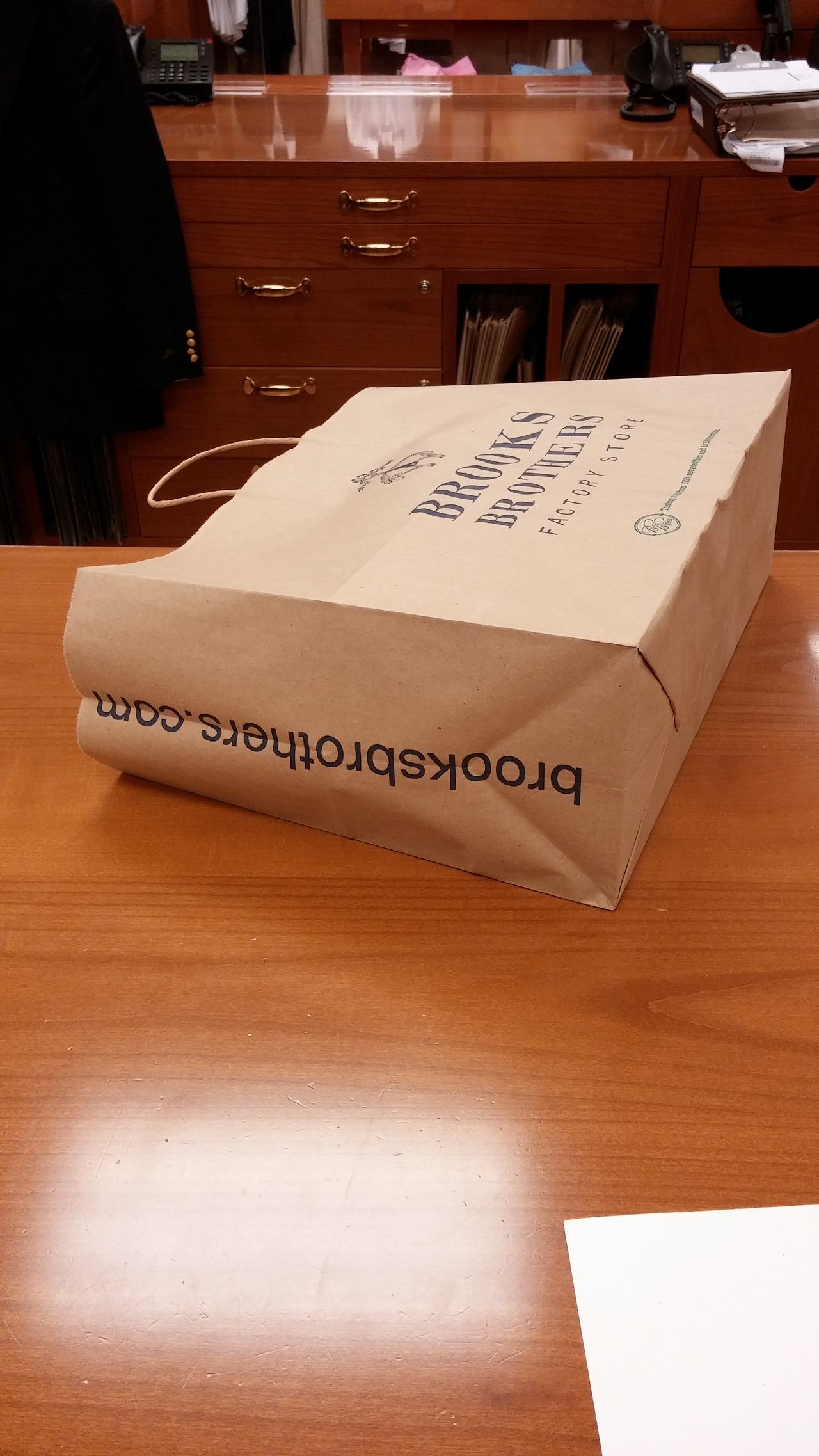 브룩스브라더스 (1).jpg