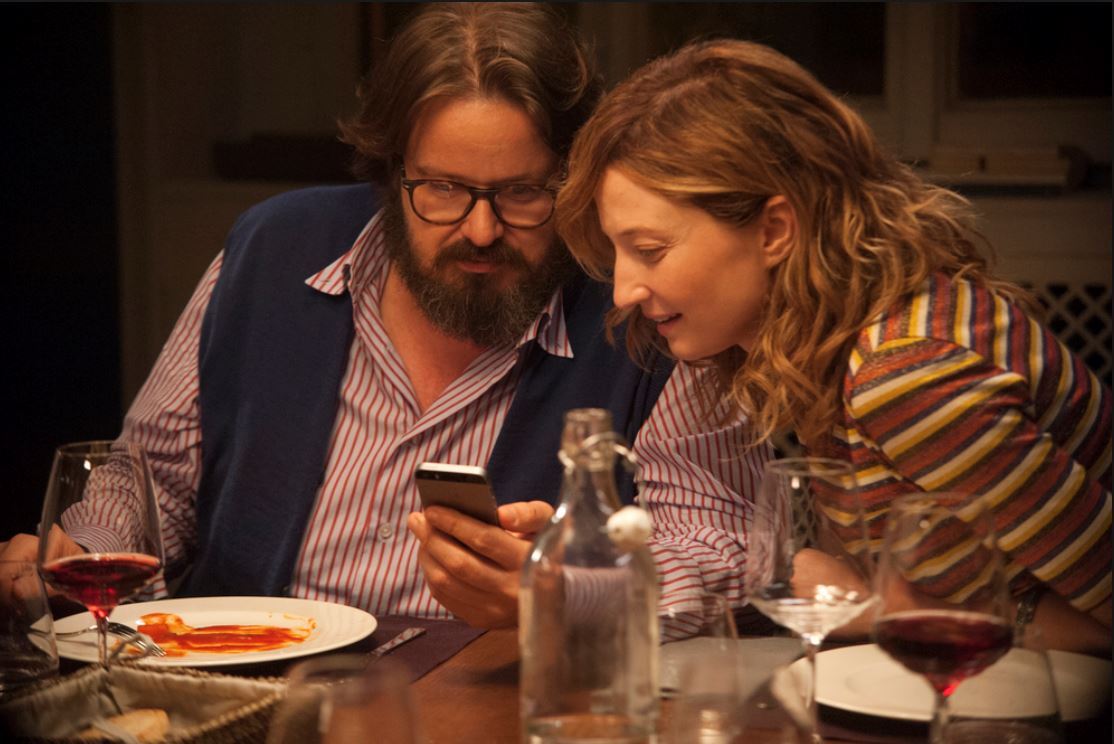 Giuseppe-Battiston-and-Alba-Rohrwacher-in-Perfetti-sconosciuti-2016.jpg
