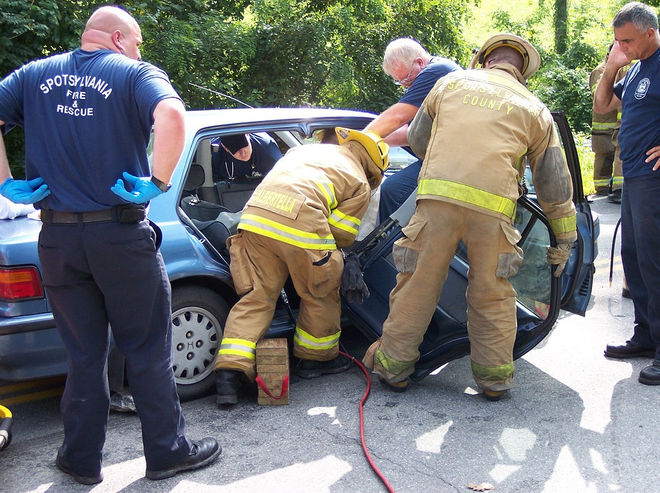 Accident-Medical-Rescue-Extrication-Firefighter-421161.jpg