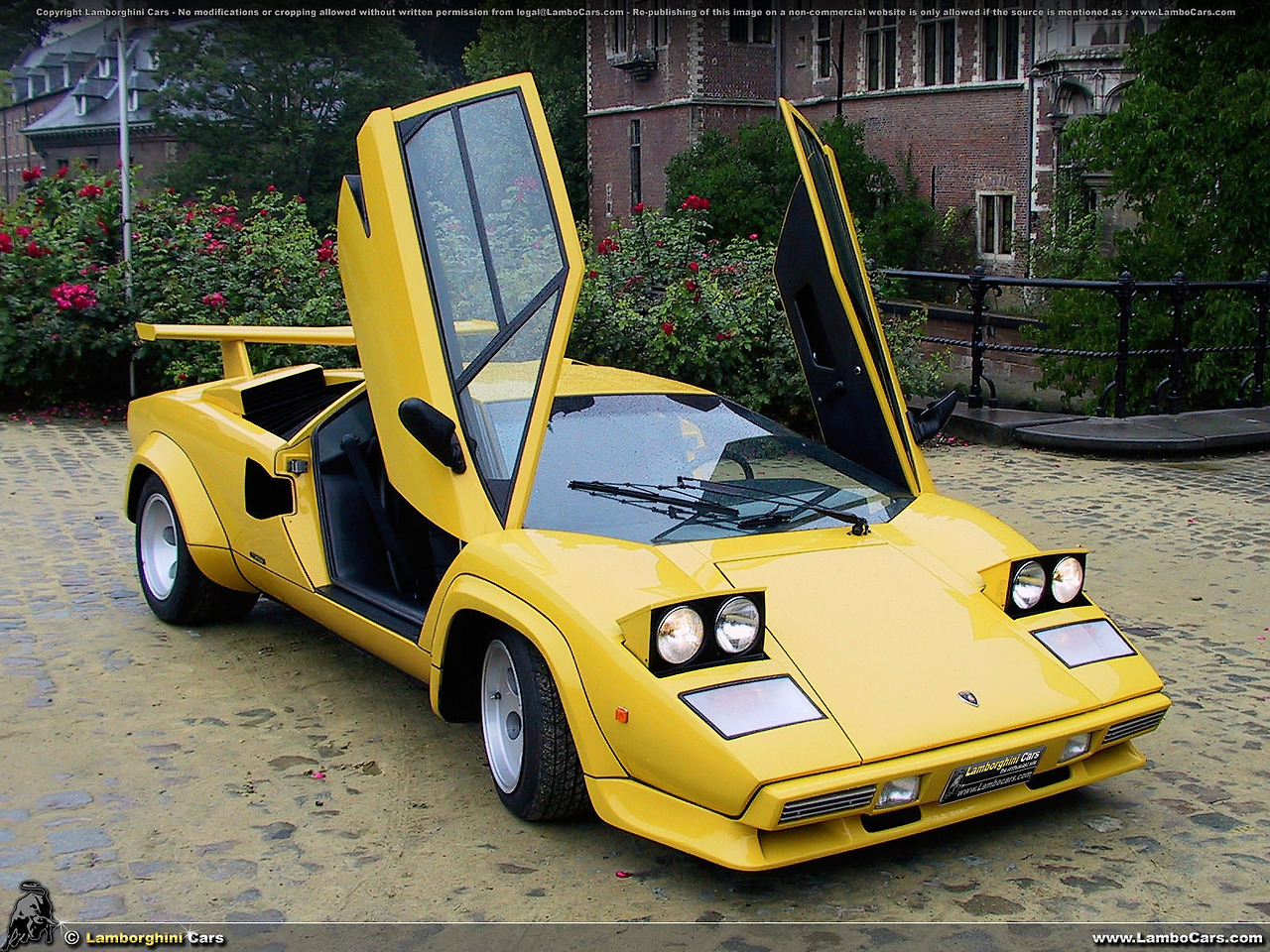 02_countach.jpg