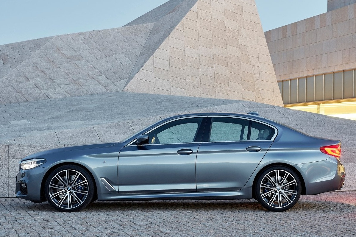 2018-bmw-5-series-price-interior-pictures-exterior-changes-mpg-regarding-2018-5-series-bmw.jpg
