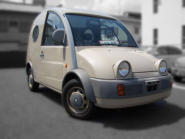 1989NissanScargoNT04_01_01.jpg