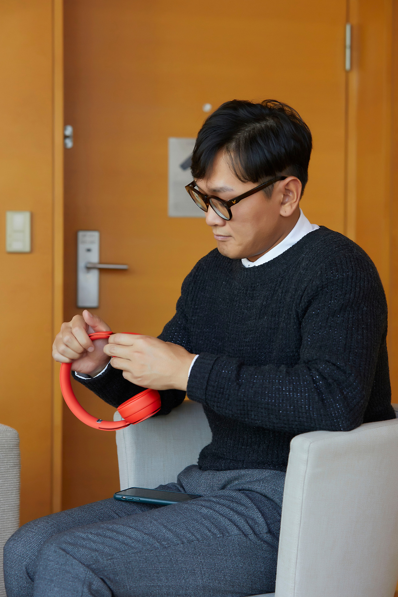 Beats by Dr. Dre_Beats Solo Pro Session_Dec. 06 2019 (2).jpg