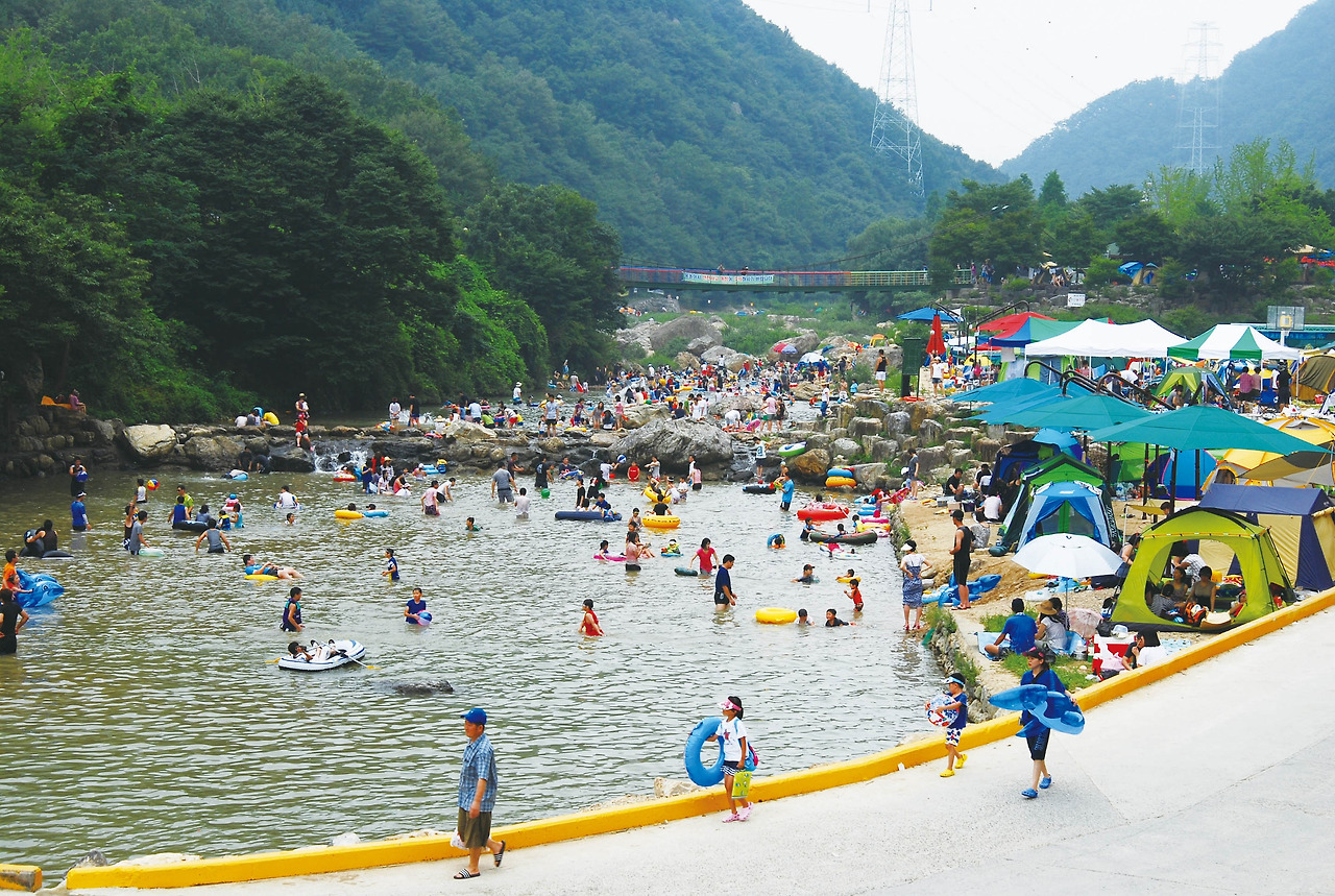 장령산 야영객3.jpg