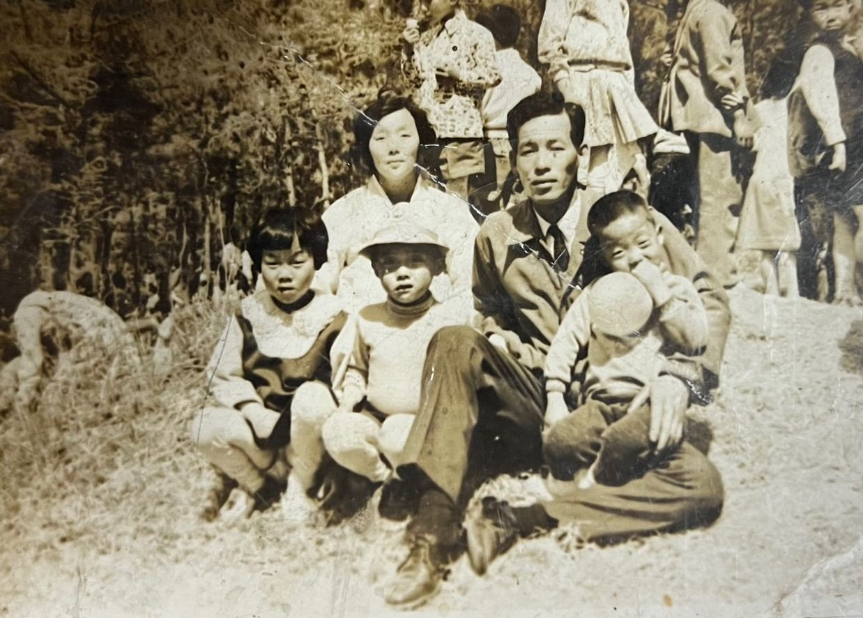 가족사진1972.jpg