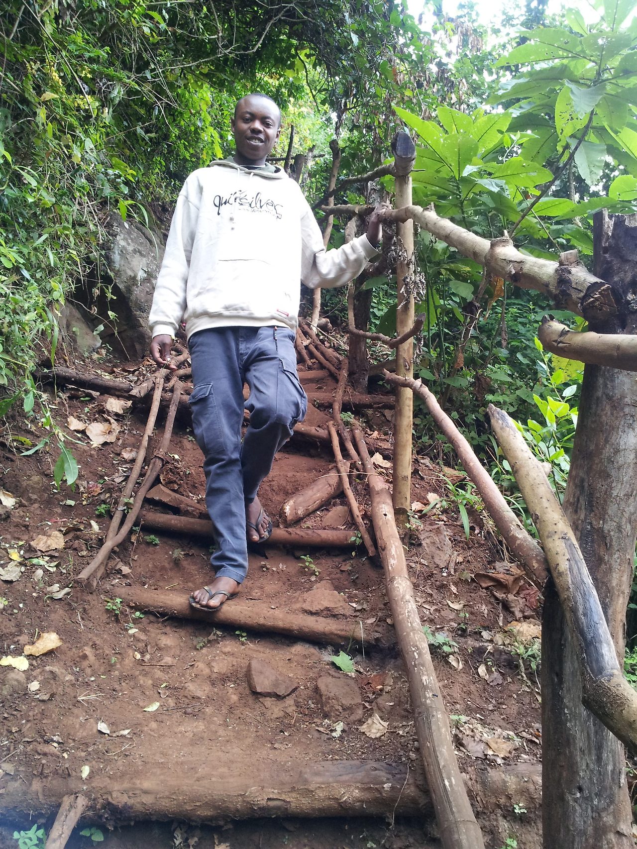 폭포로 가는 길.jpg