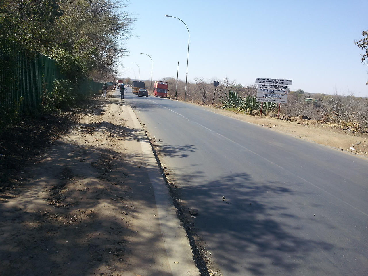 5.빅토리아폭포다시를 건너 와서 본 잠비아, 20140805_114505.jpg