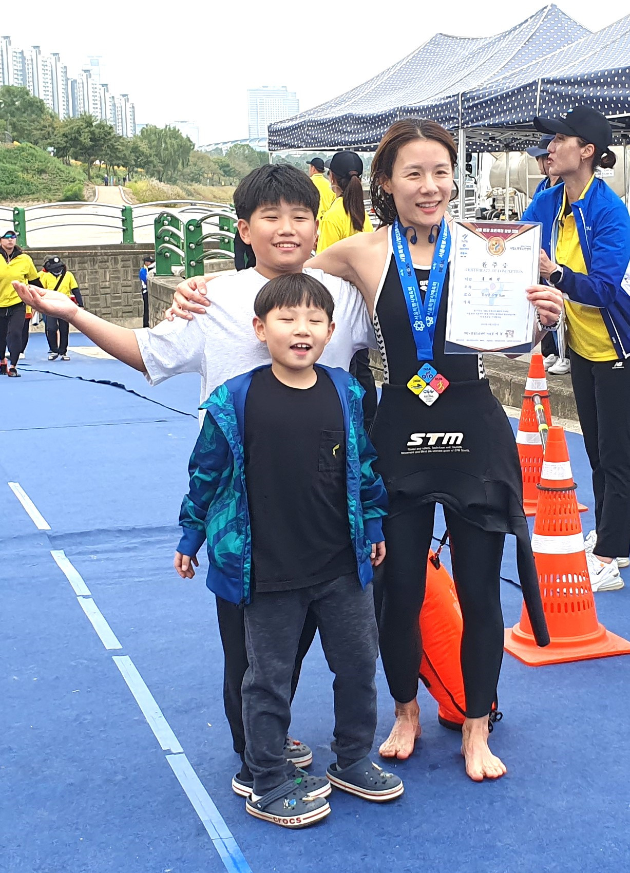 2. 20241013_121953-편집.jpg