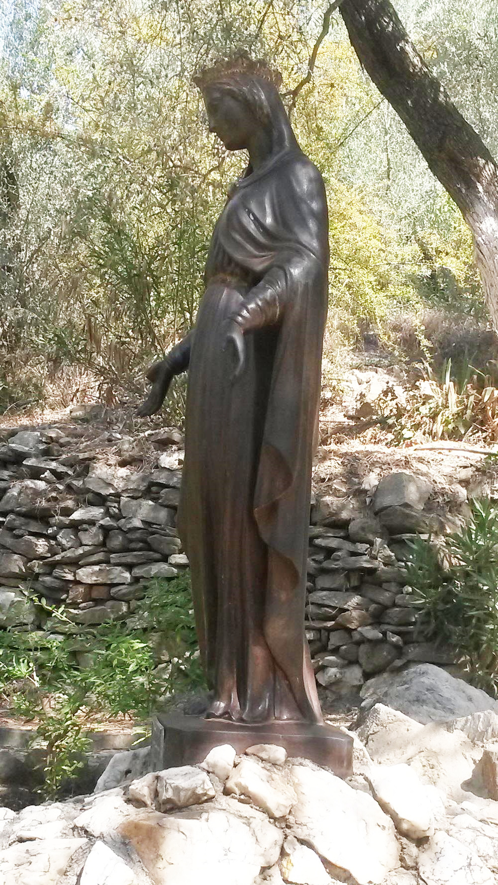 꾸미기1_성모마리아 동상.jpg