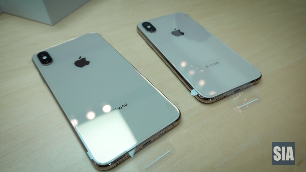 iPhone Japan tour.00_10_15_27.Still001.jpg