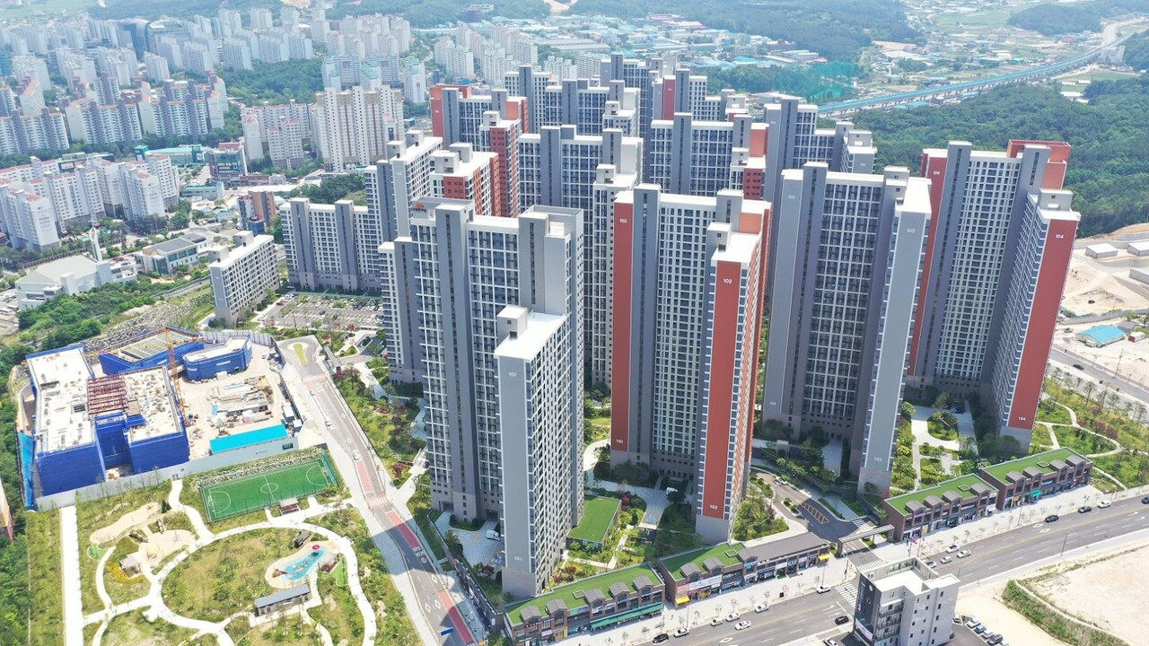 신축 아파트.jpg