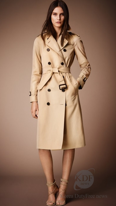 asd3The-Burberry-Heritage-Trench-Coat-The-Westminster.jpg