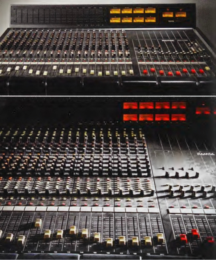 Bleach의 프로듀서 잭 엔디노가 1988년~1990년도까지 레시프로컬 레코딩 스튜디오에서 썼던 믹싱 보드(RAMSA WR-T820)..jpg