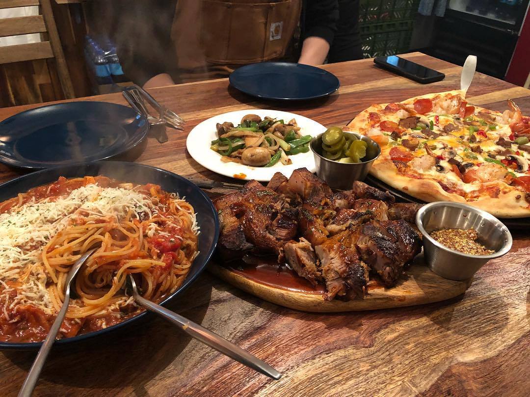 dongmyogarage_44763932_2165284043798330_7903015611574598349_n (1).jpg