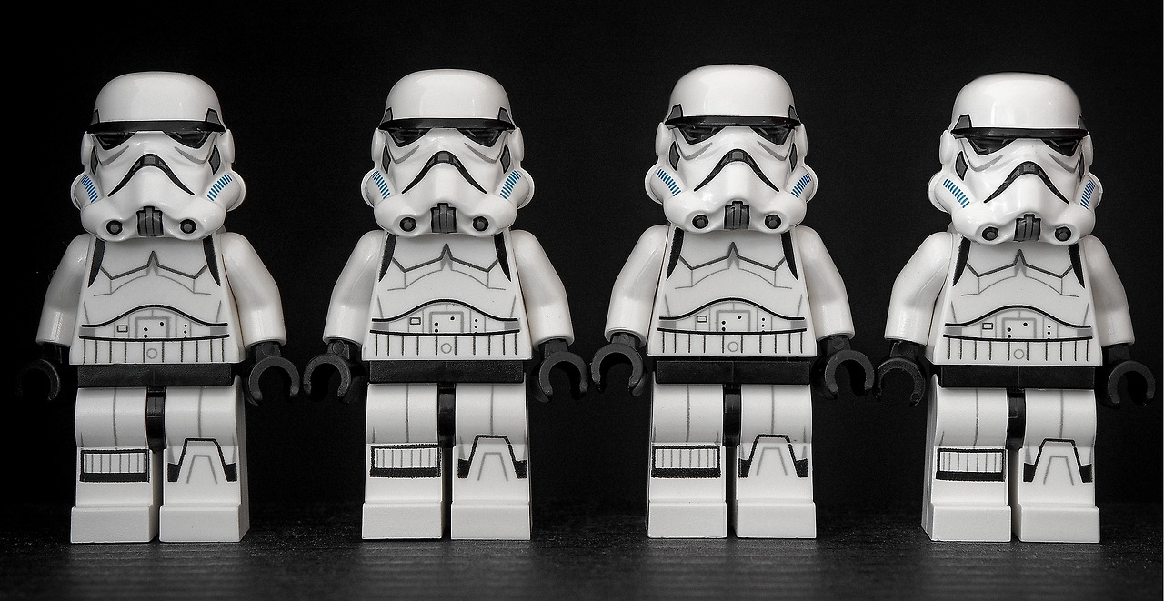 stormtrooper-1343772_1920.jpg
