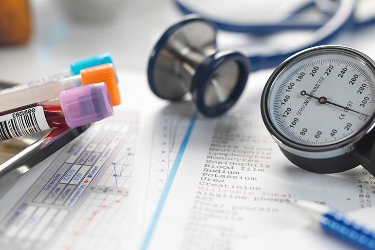 어쩌면 당신 이야기_의사는 건강을 모른다_의학검사_심플 운동.jpg