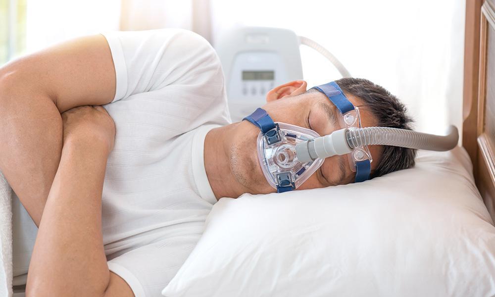 코골이_수면무호흡증_양압호흡기_CPAP.jpg