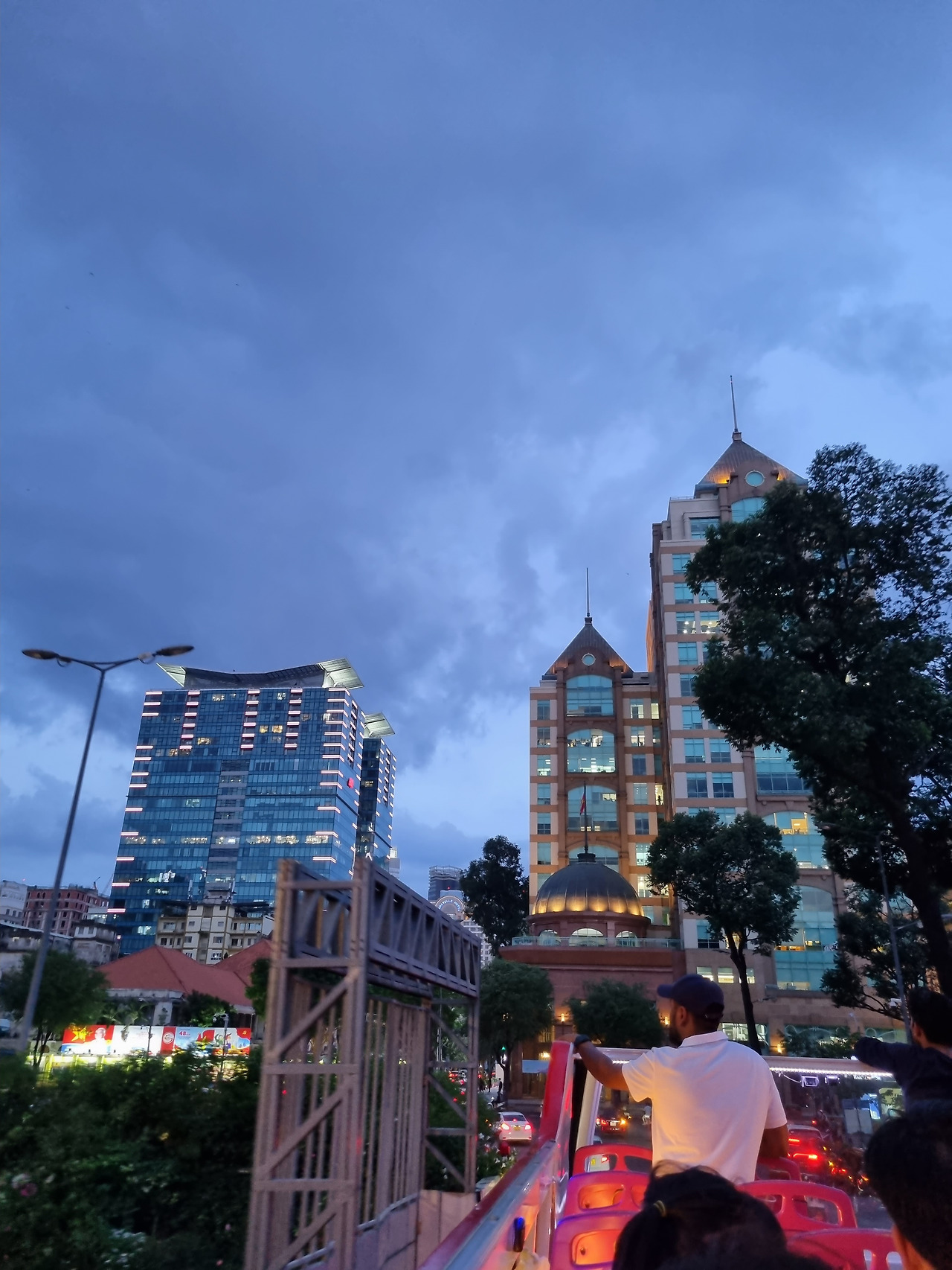 호치민 투어사진.jpg