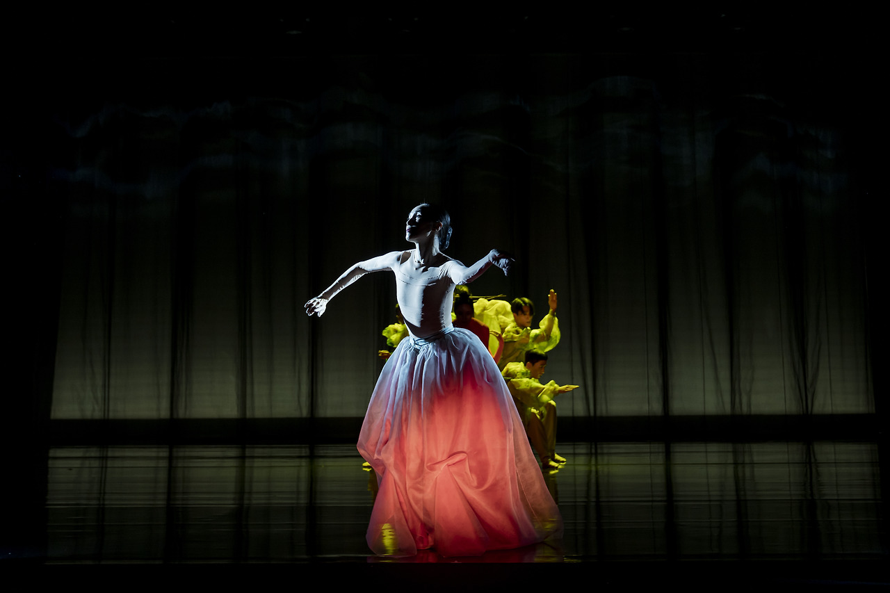 국립무용단 더블빌 몽유도원무 공연사진 (2).jpg