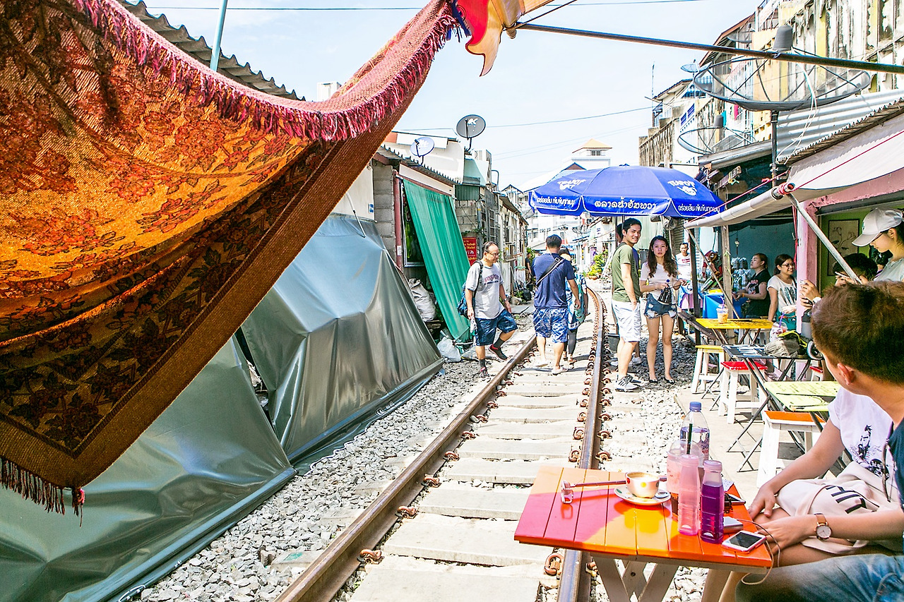 매끌렁 기찻길 시장_장미라 (4).jpg