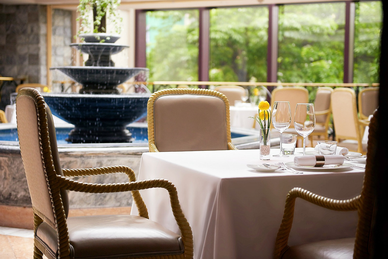 Bel Air Dining Area (2).jpg