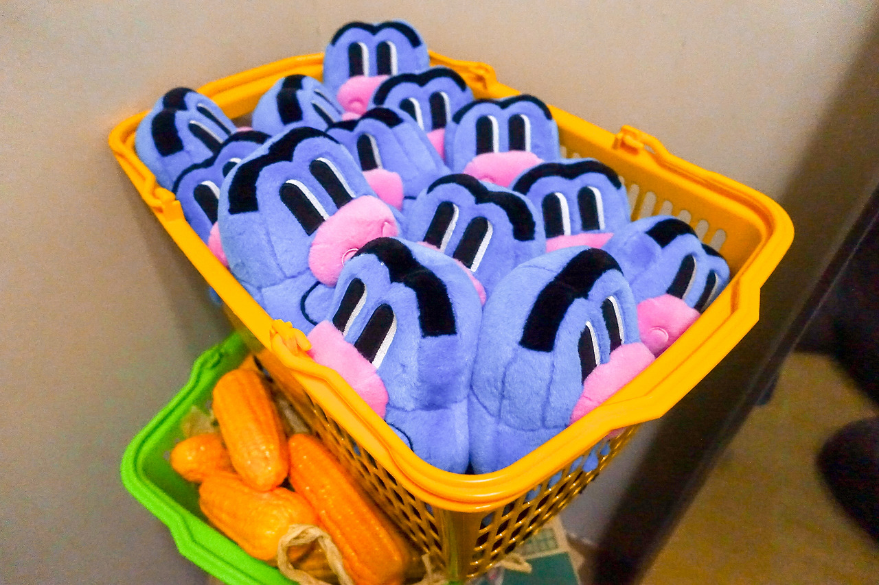 PHYPS MART_팀코믹스 외계인 인형들.jpg