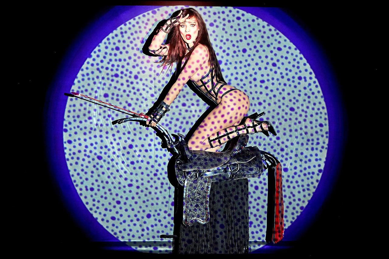 LaDompteuse ⓒRiccardoTinelli.jpg