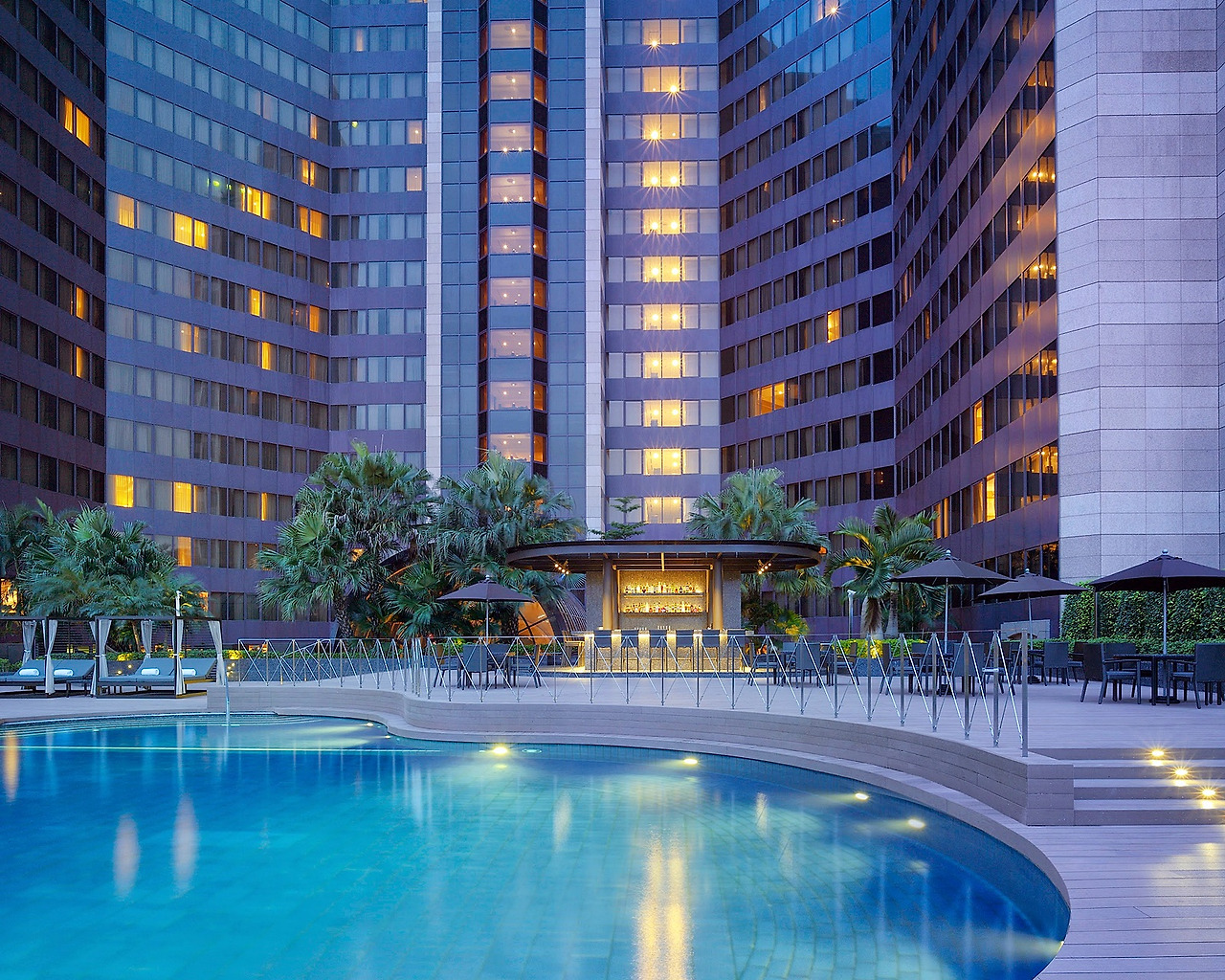 綠洲健身中心游泳池Grand Hyatt Taipei Swimming Pool.jpg