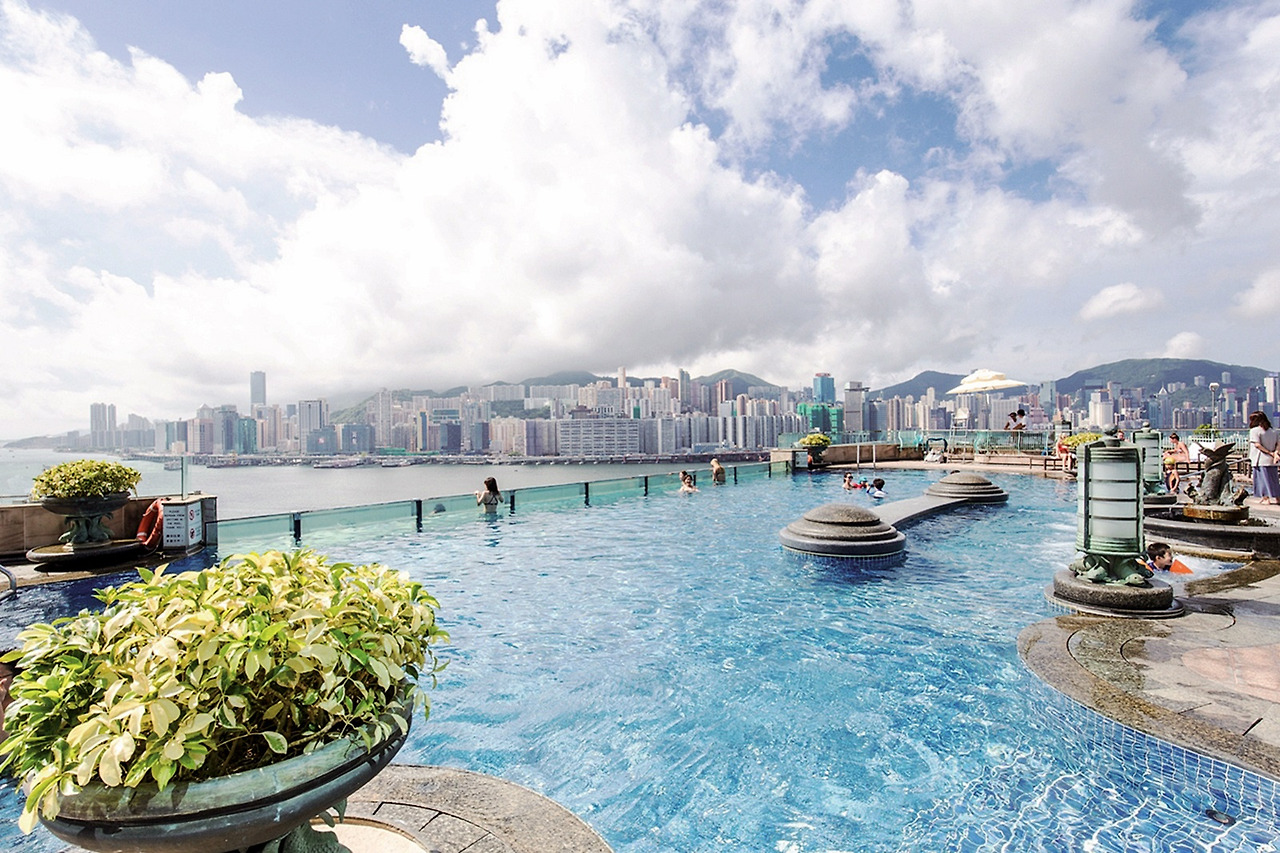 Houbour Grand Swimming pool (1).jpg