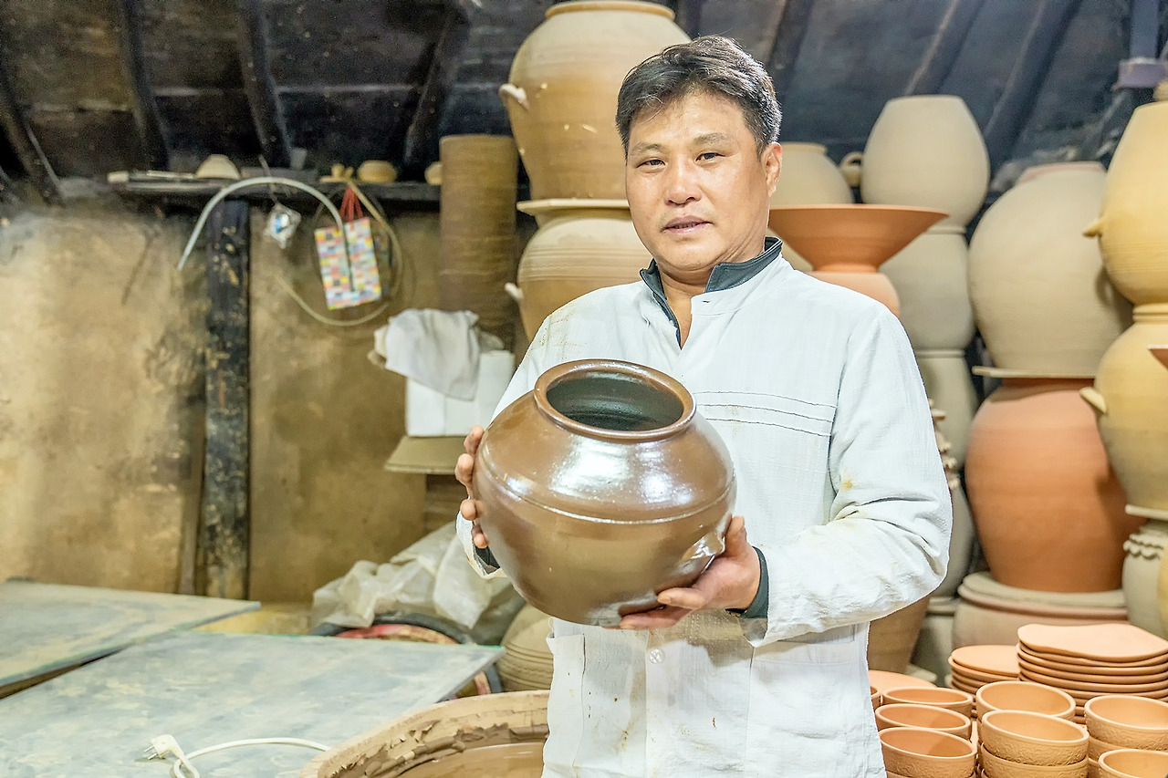 옹기장 허진규 (10).jpg