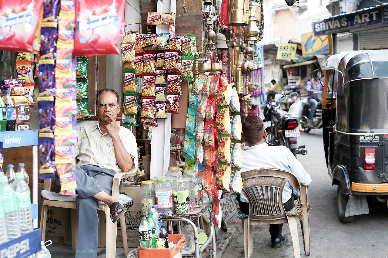 우다이푸르 작뒤시 사원 부근.jpg