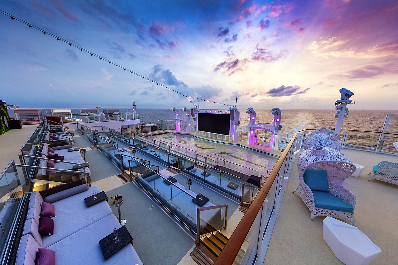 Zouk Beach Club_02 .jpg