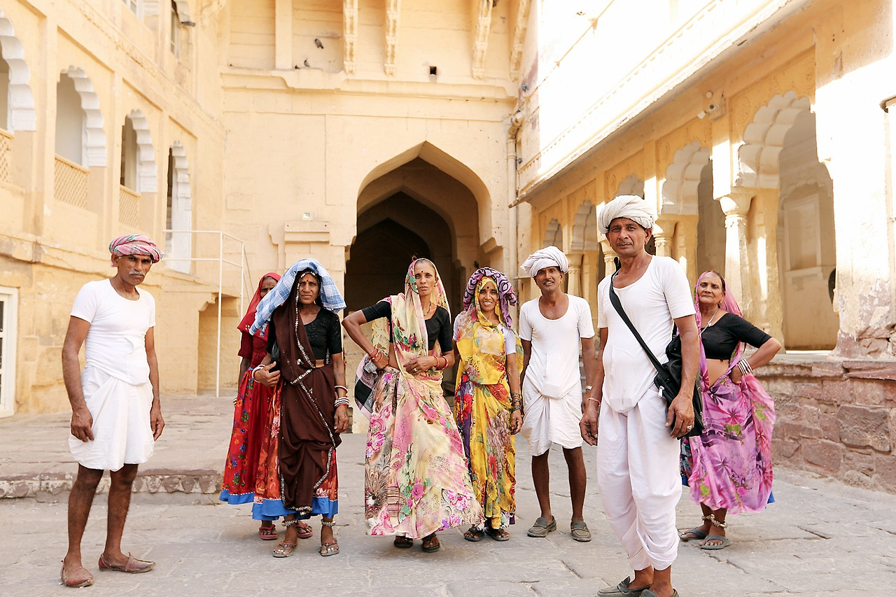 메헤랑가르 성 #1 알아서 포즈를 취해주던 사람들.jpg