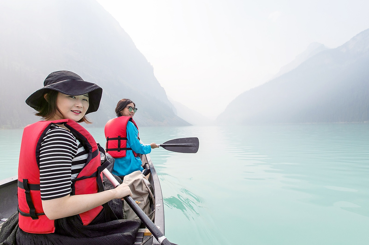 레이크루이스 카누타기 (3).jpg