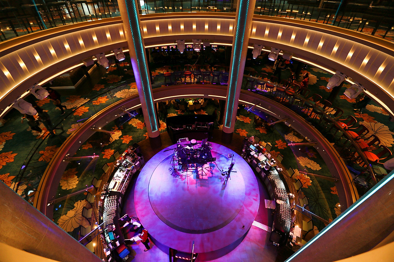 월드드림호 내부 카지노.jpg